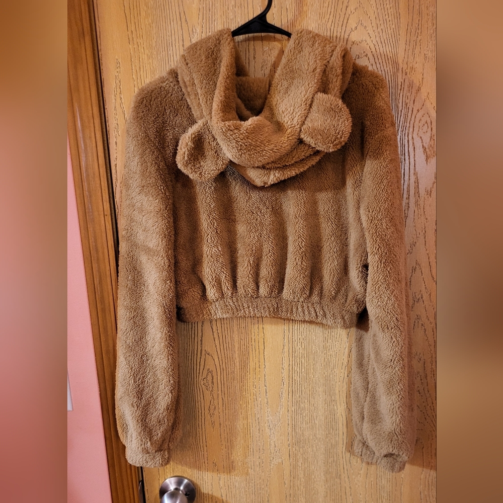 SHEIN Cropped Teddy Hoodie